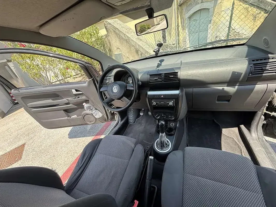 Usata VW Fox 69 CV (50 kW) 2005 Utilitaria