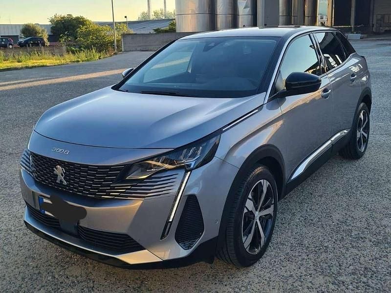 Usata Peugeot 3008 Allure 131 CV (96 kW) 2022 Grigio SUV
