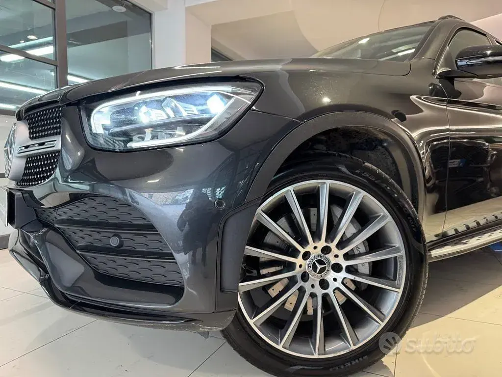 Usata Mercedes GLC220 Premium Plus 163 CV (119 kW) 2020 Grigio SUV