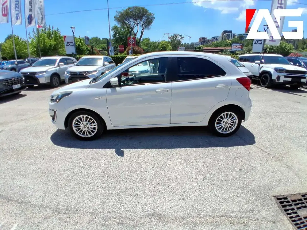 Usata Ford Ka Ultimate 86 CV (63 kW) 2019 Bianco Berlina