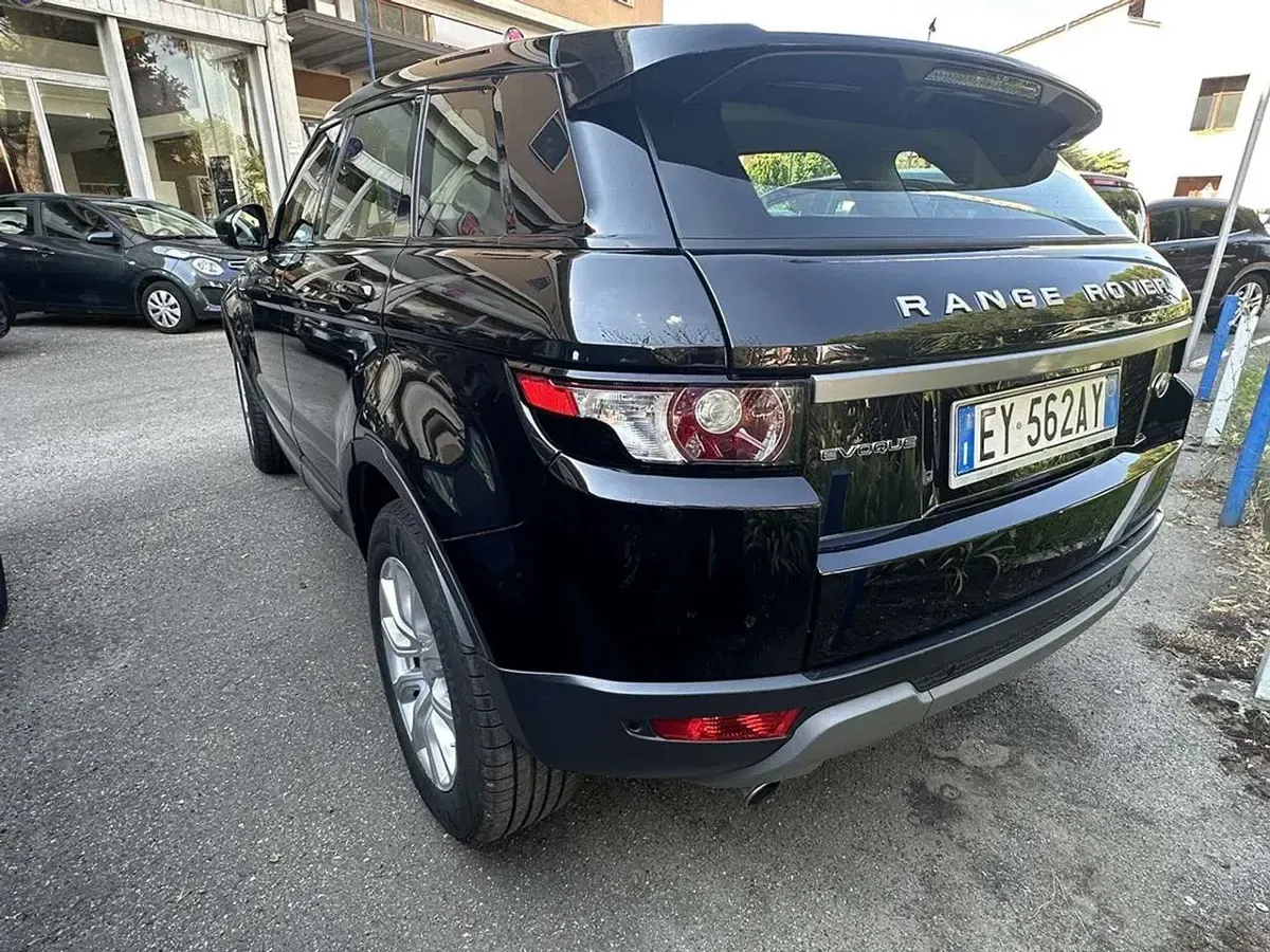Usata Land Rover Range Rover evoque Pure 150 CV (110 kW) 2015 Nero SUV