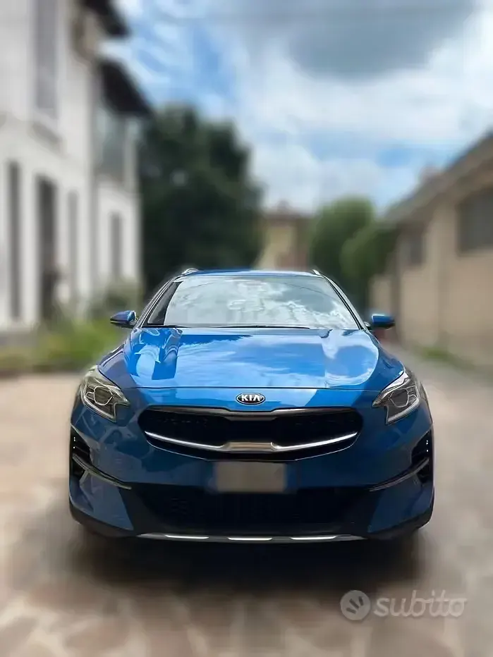 Usata Kia XCeed 160 CV (117 kW) 2021 Blu SUV