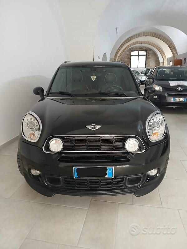 Nero Usata 2011 Mini Cooper S Countryman SUV | 12.500 € - Immagine 1/4
