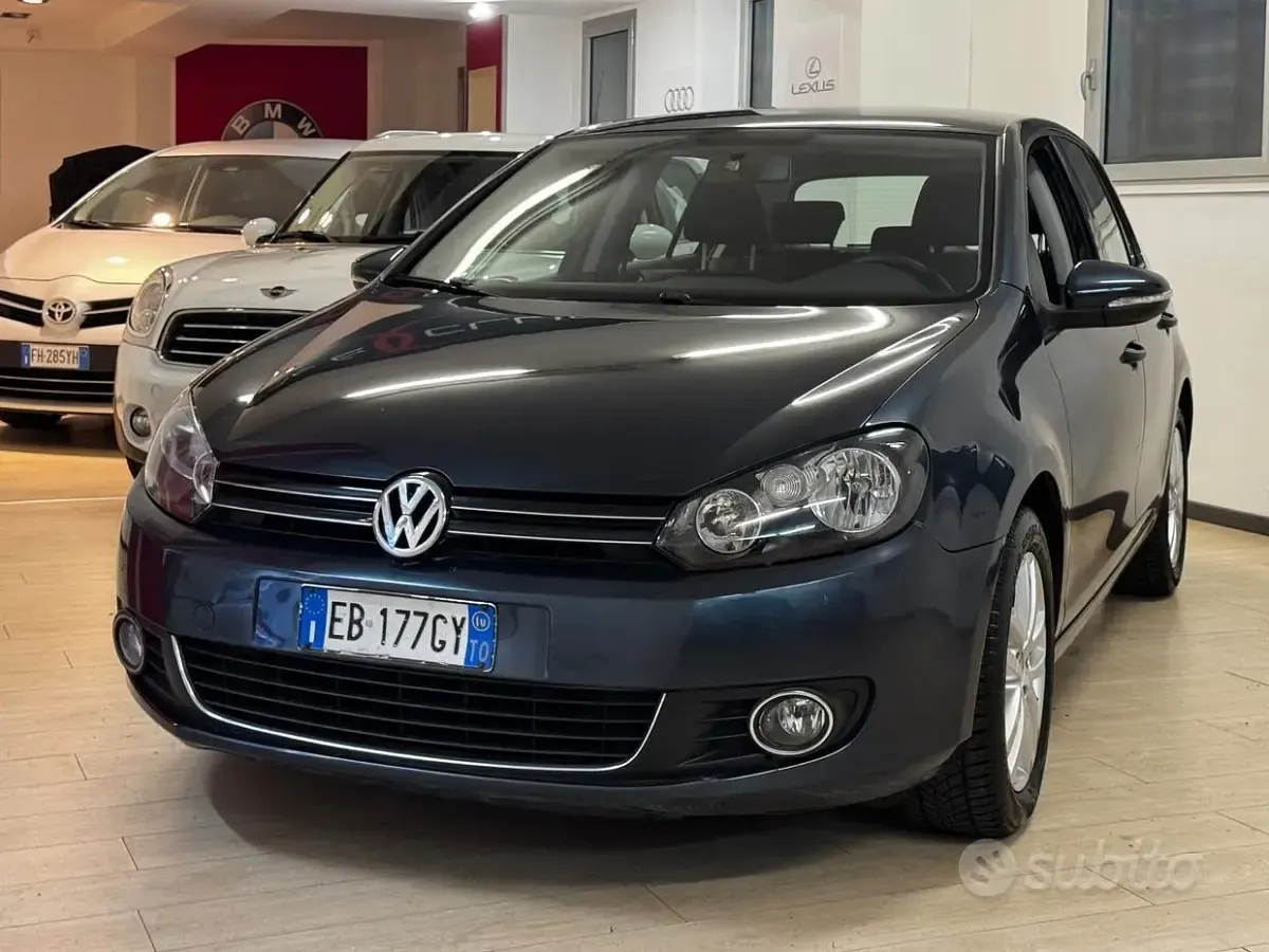 Usata VW Golf VI Highline 122 CV (89 kW) 2010 Grigio Utilitaria