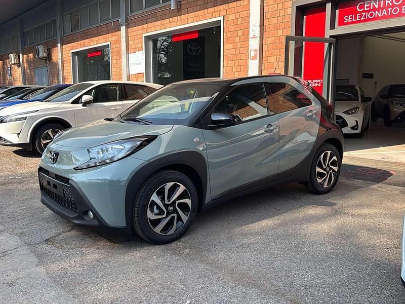 Nuova Toyota Aygo X Trend 72 CV (52 kW) 2026 Other SUV