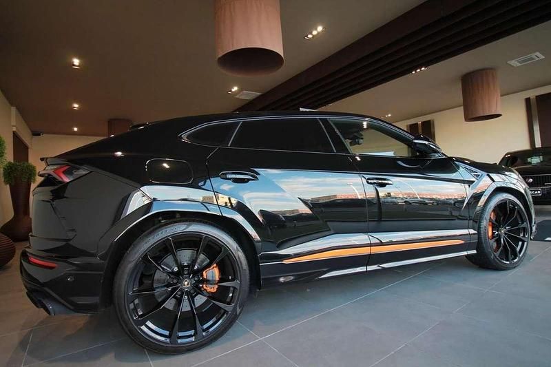 Usata Lamborghini Urus 650 CV (478 kW) 2020 SUV