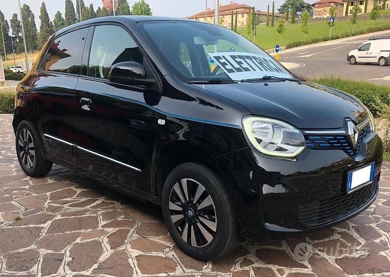 Usata Renault Twingo Intens 60 kW (82 CV) 2022 Nero Utilitaria