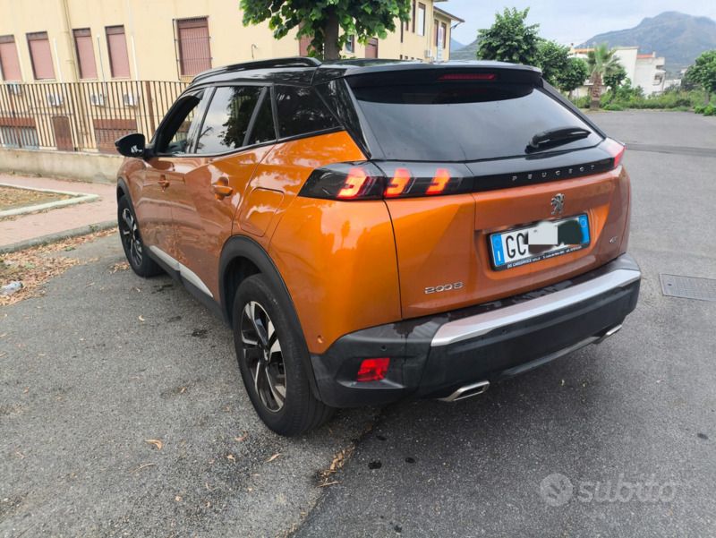 Usata Peugeot 2008 GTi 130 CV (95 kW) 2021 Rosso SUV