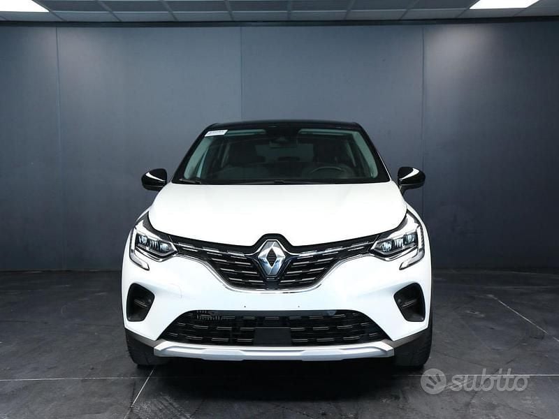 Usata Renault Captur Business 101 CV (74 kW) 2020 Bianco SUV