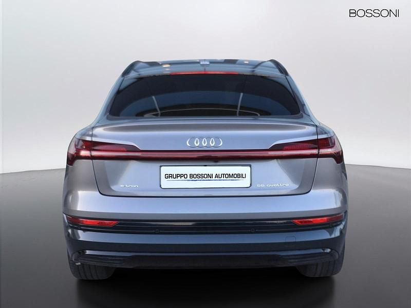 Usata Audi e-tron Sportback Business 300 kW (408 CV) 2022 Grigio SUV