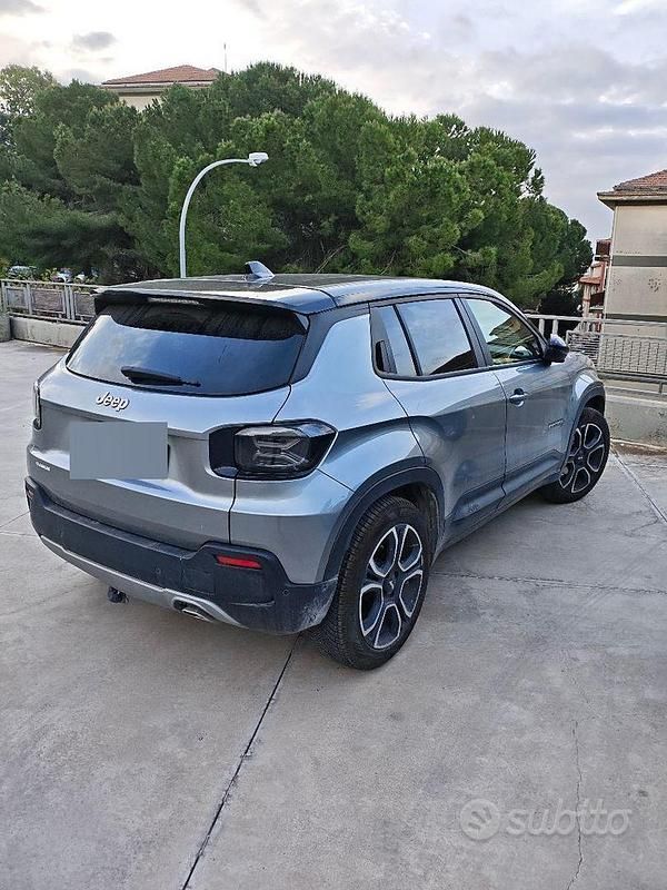 Usata Jeep Avenger Altitude 101 CV (74 kW) 2023 SUV