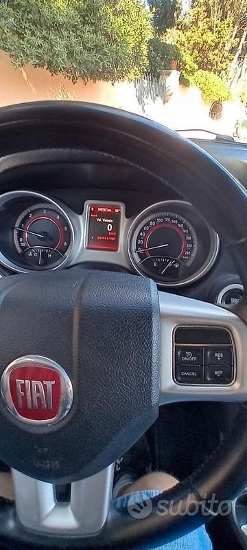 Usata Fiat Freemont 140 CV (102 kW) 2015 Nero SUV