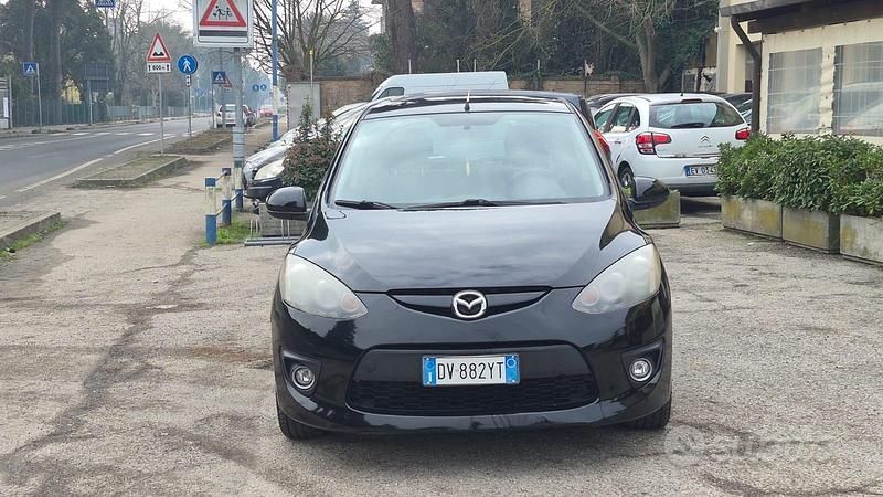 Usata Mazda 2 Inclusive 86 CV (63 kW) 2009 Nero Berlina