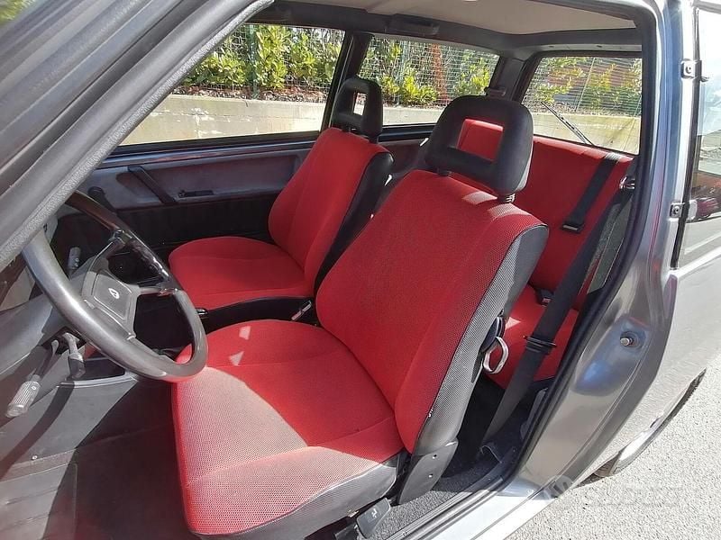 Usata Autobianchi Y10 84 CV (61 kW) 1986 Grigio Utilitaria