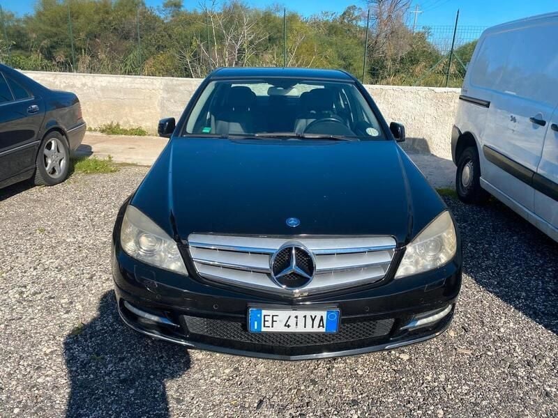 Nero Usata 2011 Mercedes C220 Elegance Berlina | 9700 € (Super prezzo) - Immagine 1/4