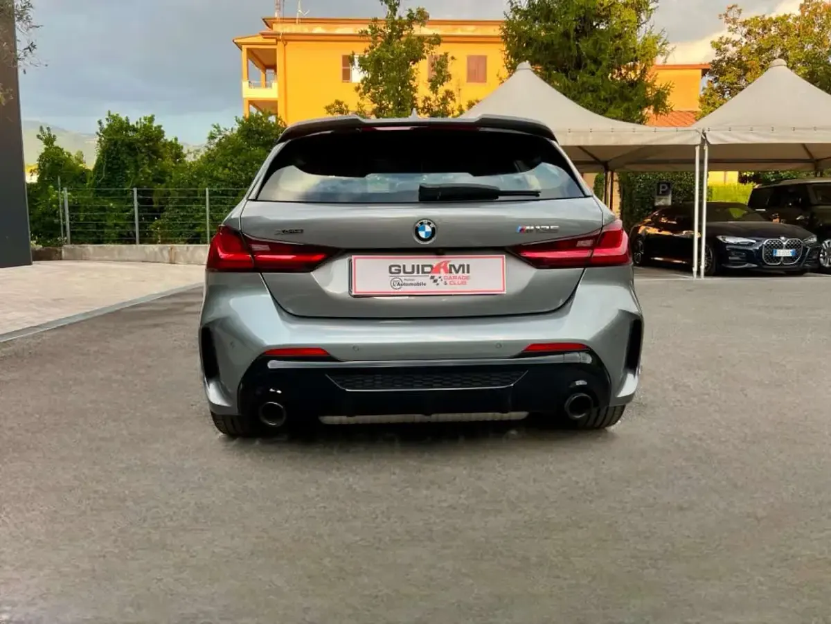 Usata BMW M135 306 CV (225 kW) 2023 Grigio Utilitaria