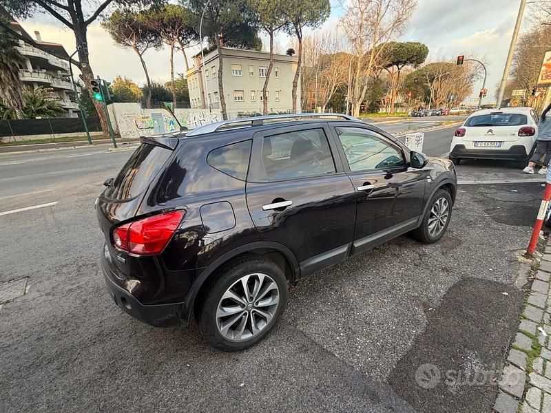 Usata Nissan Qashqai Tekna 106 CV (77 kW) 2010 Nero SUV