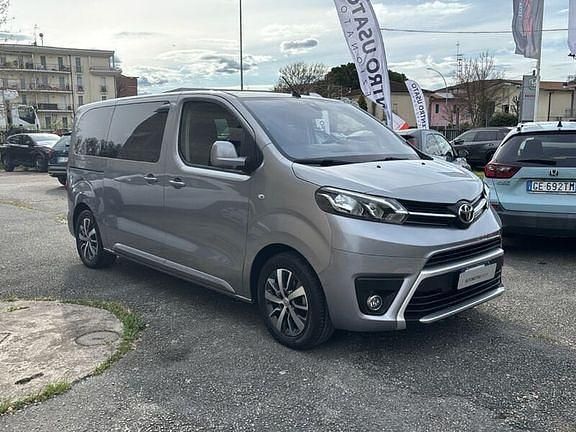 Usata Toyota Proace Verso Executive 150 CV (110 kW) 2023 Grigio Station wagon