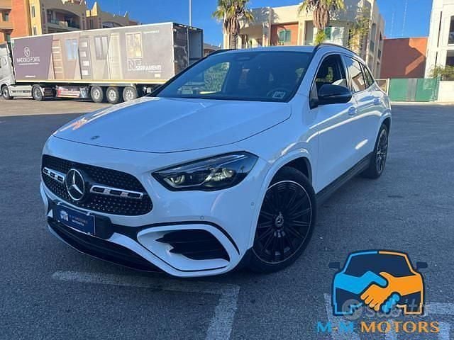 Begagnad Mercedes GLA200 Advanced Plus 150 HK (110 kW) 2024 Vit SUV