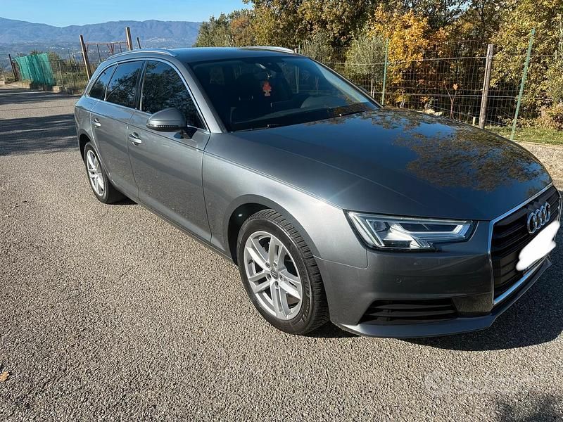 Usata Audi A4 150 CV (110 kW) 2019 Grigio Station wagon
