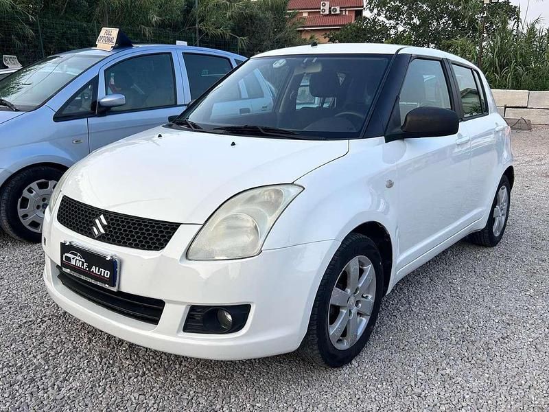 Usata Suzuki Swift GL 91 CV (66 kW) 2009 Bianco Utilitaria