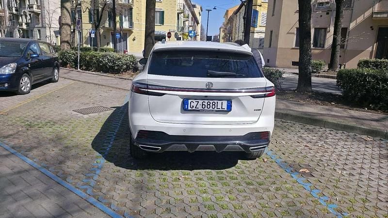 Usata MG HS Comfort 170 CV (125 kW) 2025 SUV