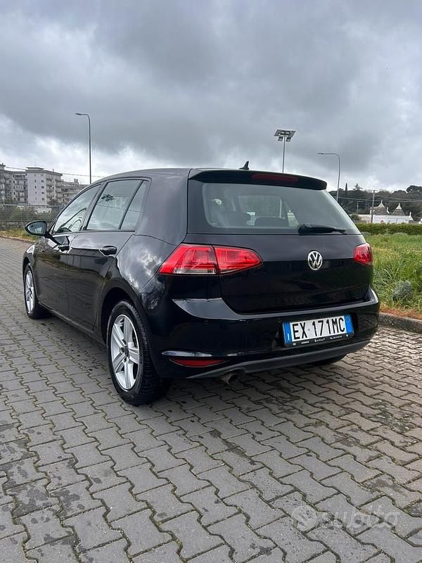 Usata VW Golf VII 110 CV (80 kW) 2013 Berlina
