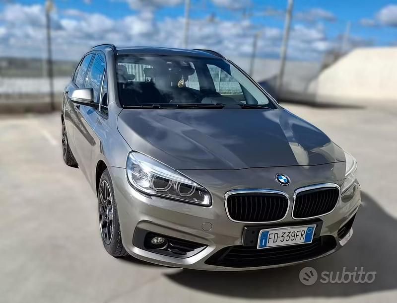 Usata BMW 216 Advantage 116 CV (85 kW) 2016 Grigio Monovolume