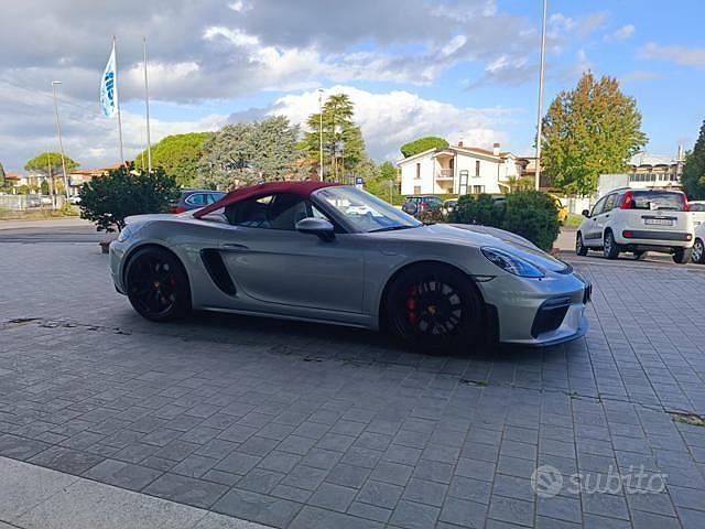 Usata Porsche 718 Spyder 400 CV (294 kW) 2020 Grigio Cabrio