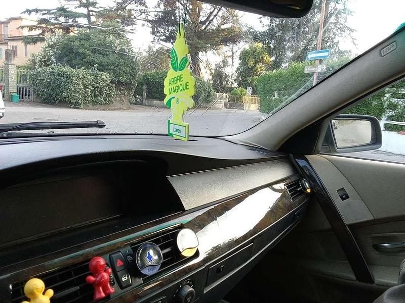 Usata BMW 530 218 CV (160 kW) 2005 Nero Berlina