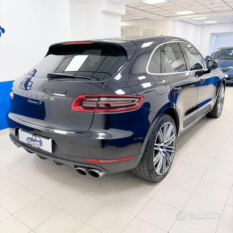 Gebraucht Porsche Macan 250 PS (183 kW) 2017 Schwarz SUV