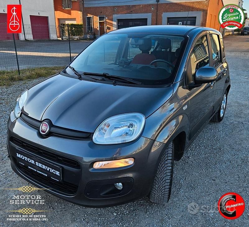 Usata Fiat Panda Lounge 69 CV (50 kW) 2018 Grigio Utilitaria