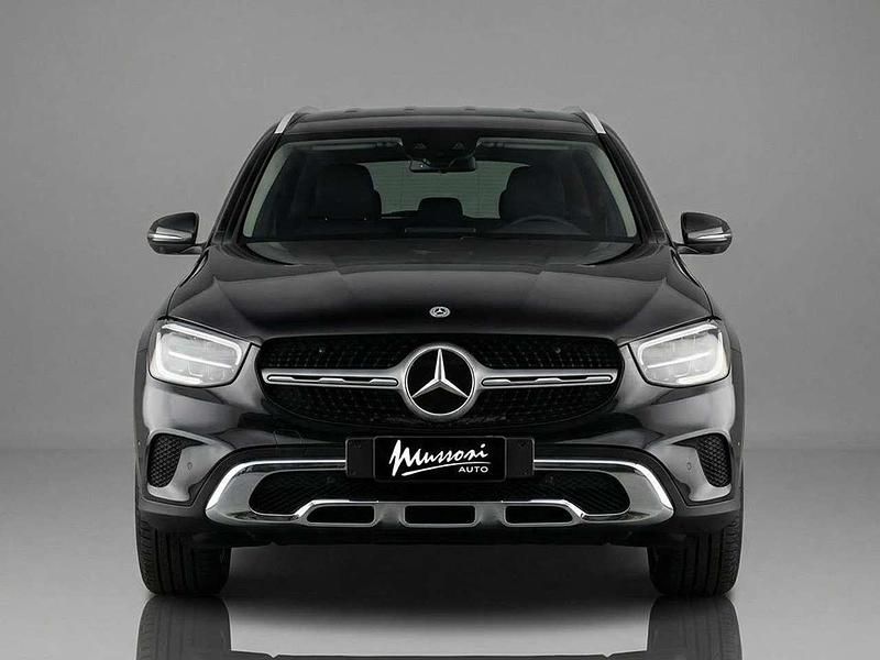 Usata Mercedes GLC300e 194 CV (142 kW) 2021 Nero Coupé