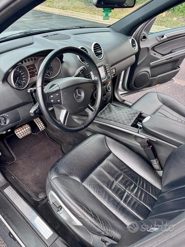 Usata Mercedes ML320 224 CV (164 kW) 2008 Grigio SUV