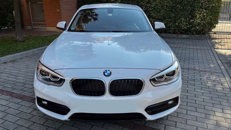 Usata BMW 118 Sport Line 150 CV (110 kW) 2019 Bianco Utilitaria