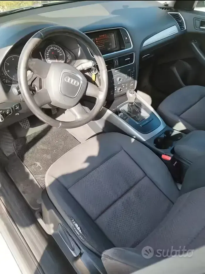 Usata Audi Q5 143 CV (105 kW) 2010 Grigio SUV