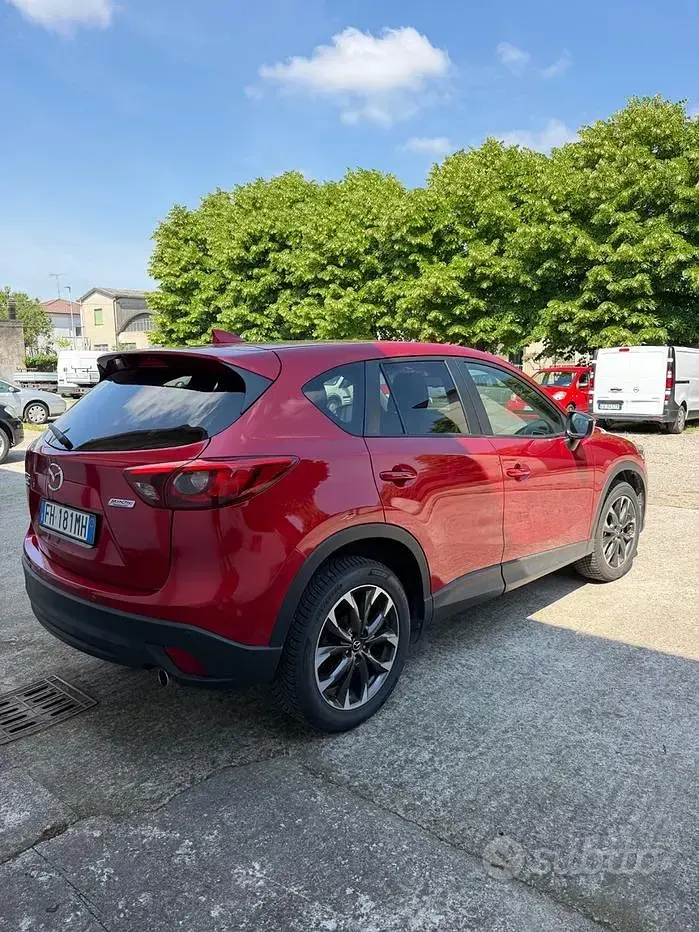 Usata Mazda CX-5 Exceed 150 CV (110 kW) 2017 Rosso SUV