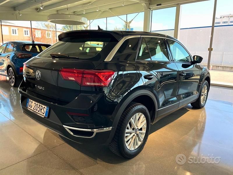 Usata VW T-Roc Business 150 CV (110 kW) 2021 Nero SUV