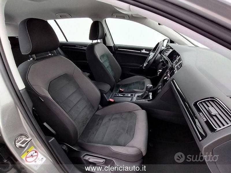 Usata VW Golf VII Highline 125 CV (91 kW) 2018 Grigio Station wagon