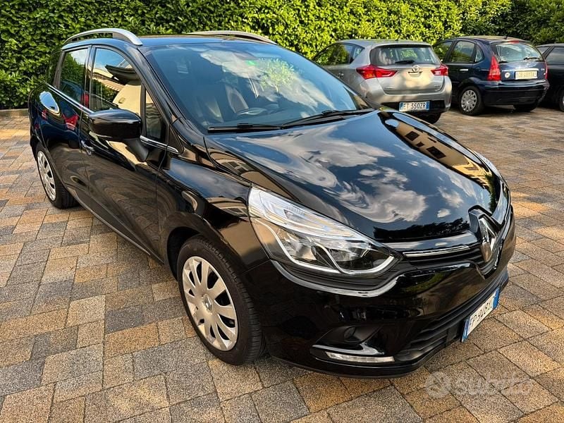 Usata Renault Clio GrandTour Intens 90 CV (66 kW) 2018 Nero Station wagon