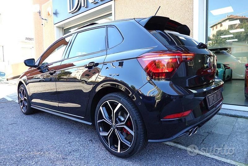 Usata VW Polo GTI 207 CV (152 kW) 2023 Nero metallizzato Utilitaria
