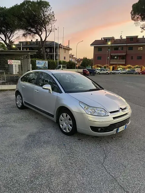 Usata Citroën C4 Elegance 90 CV (66 kW) 2005 Berlina