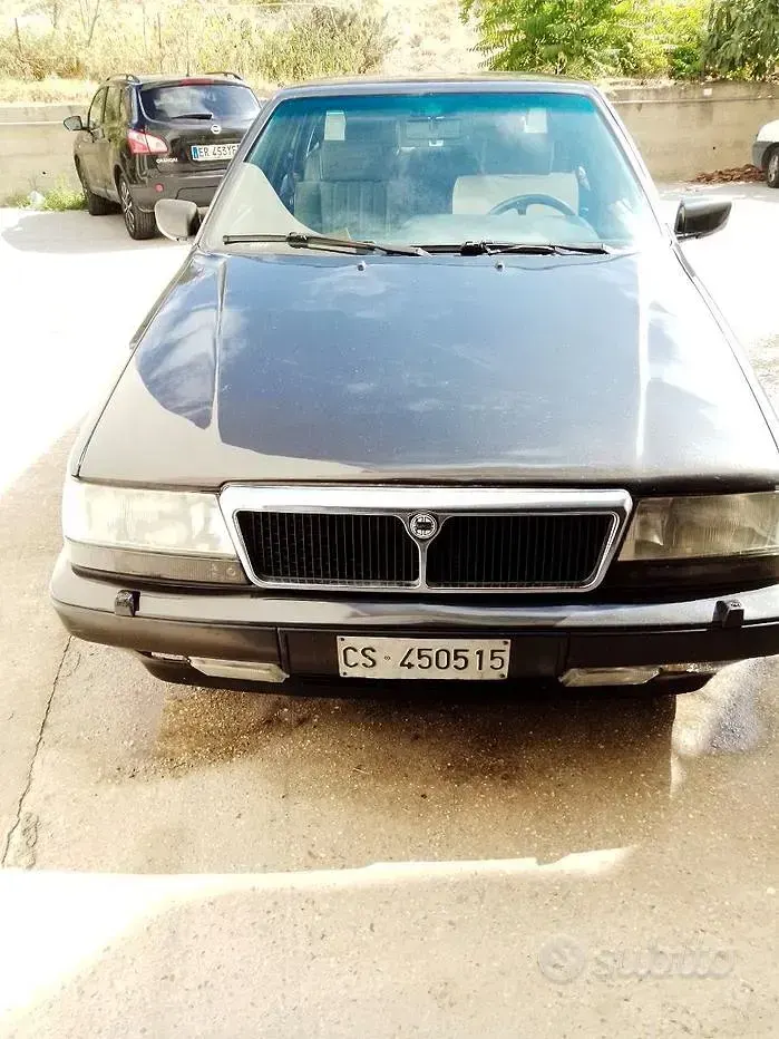 Usata Lancia Thema 118 CV (86 kW) 1990 Nero Berlina