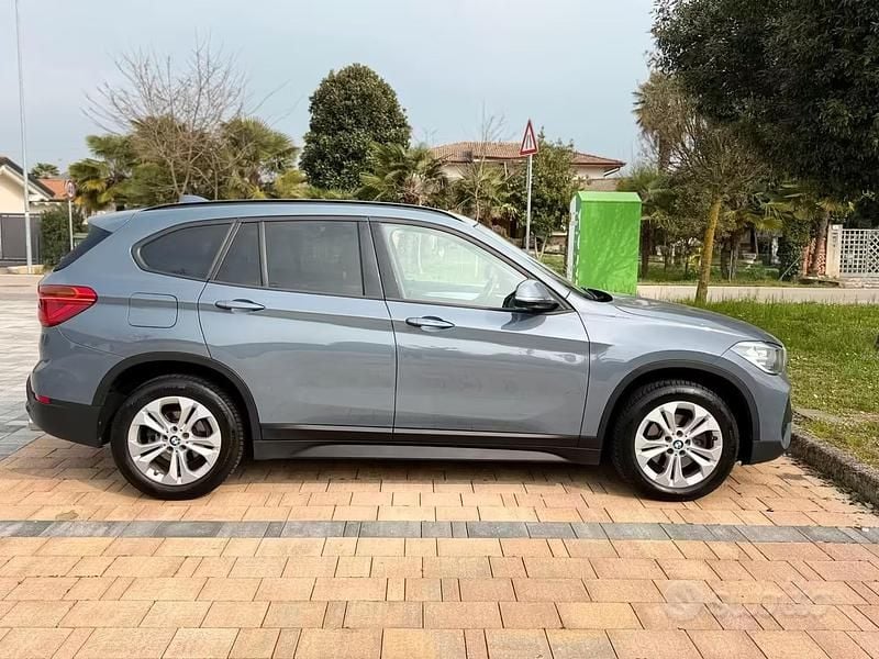 Usata BMW X1 Sport Line 150 CV (110 kW) 2020 Grigio SUV
