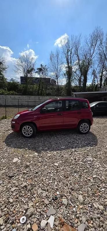 Usata Fiat Panda 85 CV (62 kW) 2014 Rosso Utilitaria