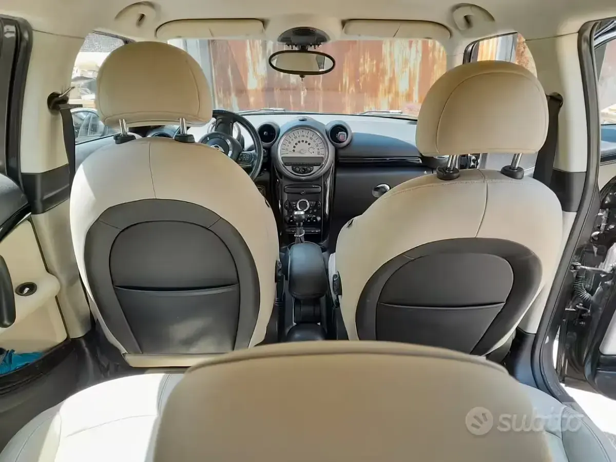 Usata Mini Countryman 2010 Grigio scuro SUV