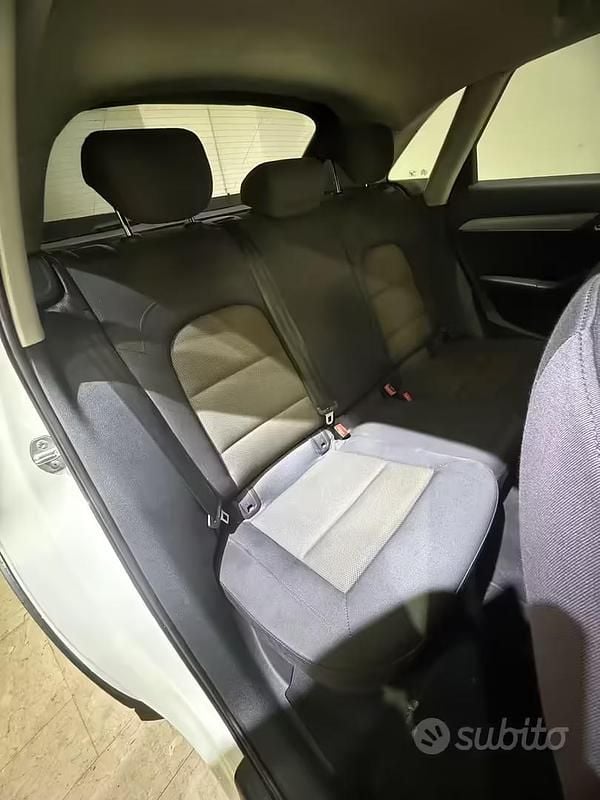 Begagnad Audi Q3 140 HK (102 kW) 2012 Vit SUV