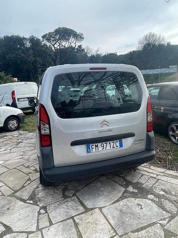 Usata Citroën Berlingo Feel 102 CV (75 kW) 2018 Argento Monovolume