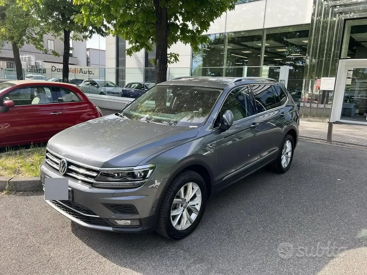 Usata VW Tiguan Allspace Advance 150 CV (110 kW) 2019 Grigio SUV