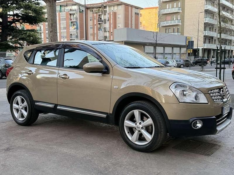 Usata Nissan Qashqai Tekna 150 CV (110 kW) 2008 Marrone SUV